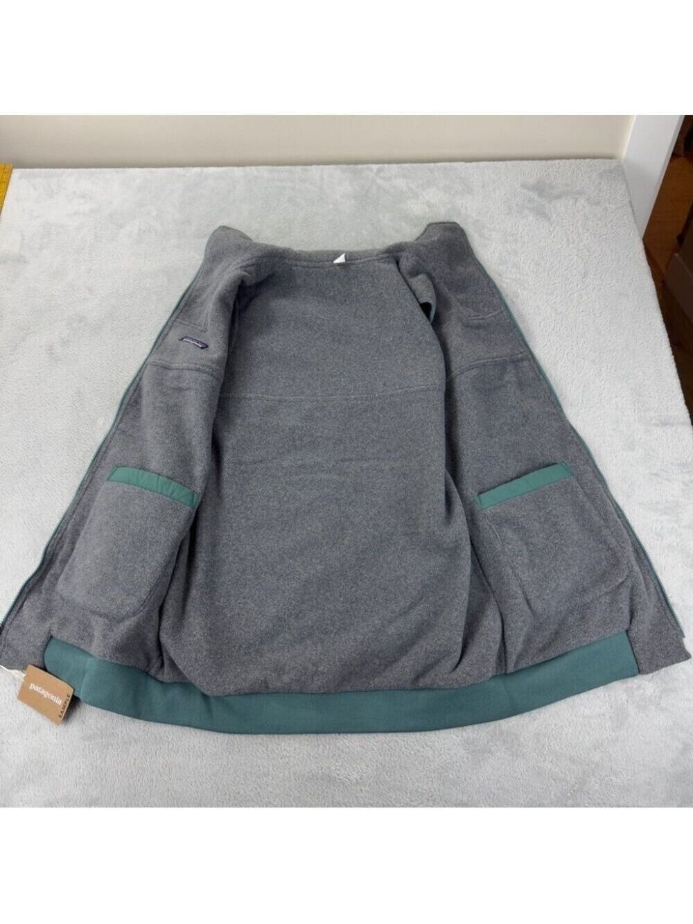Patagonia Women's Vest Small Synchilla Reversible - Picture 8 of 15
